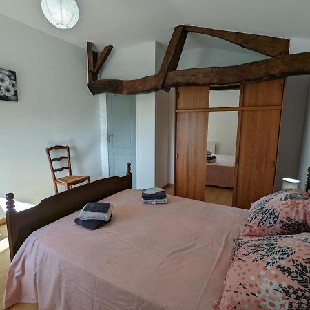Maison Lumineuse Avec Cour Privative, Proche Sites Culturels, Tout Confort, Equipe Bebe, Wifi Inclus - Fr-1-653-98 Puyreaux Luaran gambar